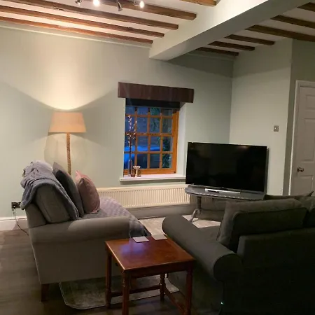 One, The Carriage House, Apartment