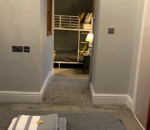 One, The Carriage House, * ヨーク