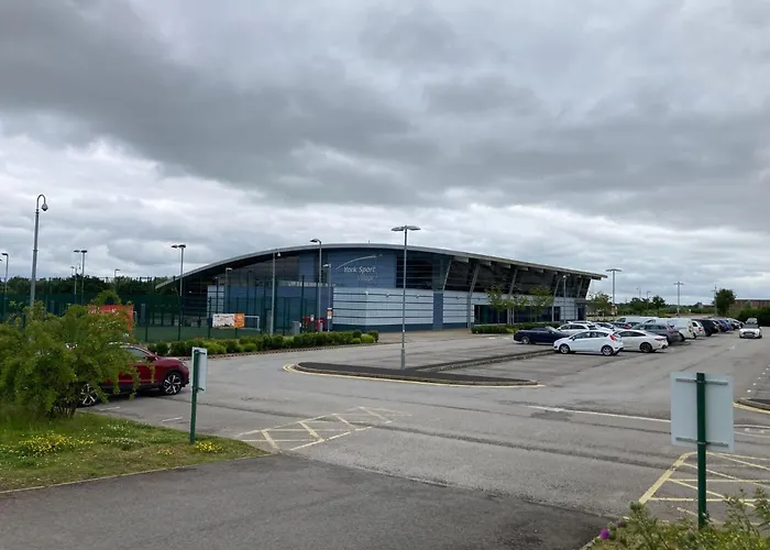 One, The Carriage House, アパート *